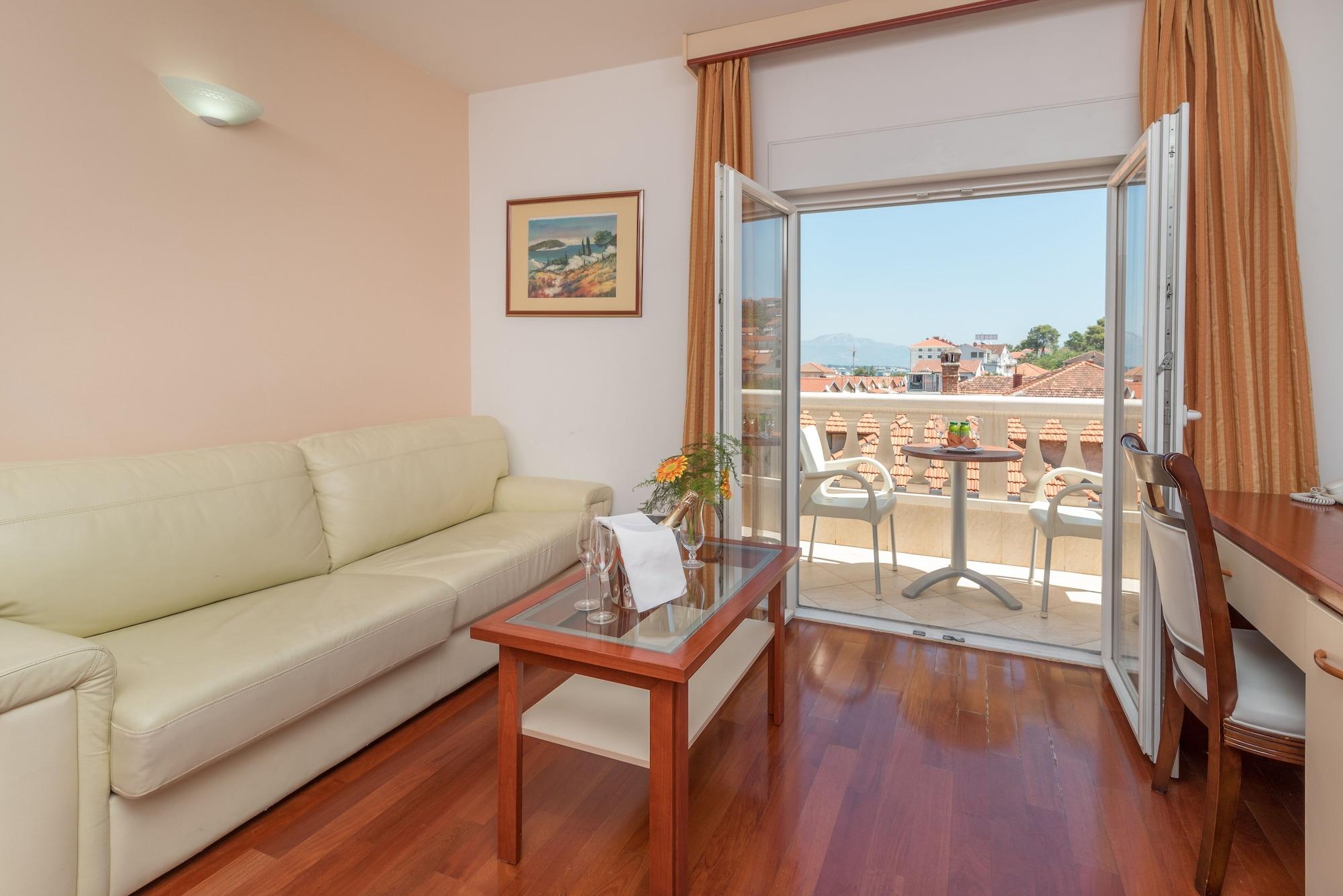 Hotel Trogir Palace Ngoại thất bức ảnh