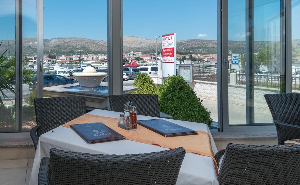 Hotel Trogir Palace Ngoại thất bức ảnh