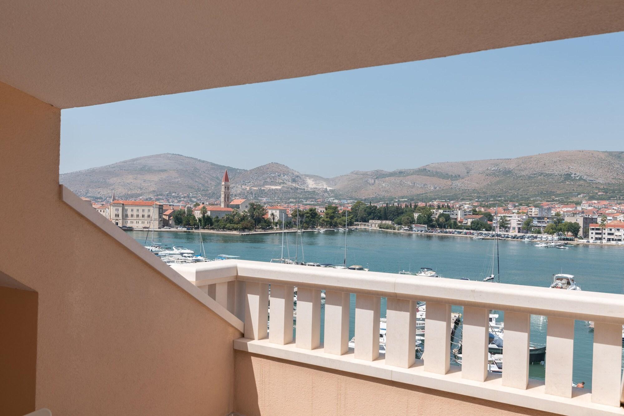 Hotel Trogir Palace Ngoại thất bức ảnh