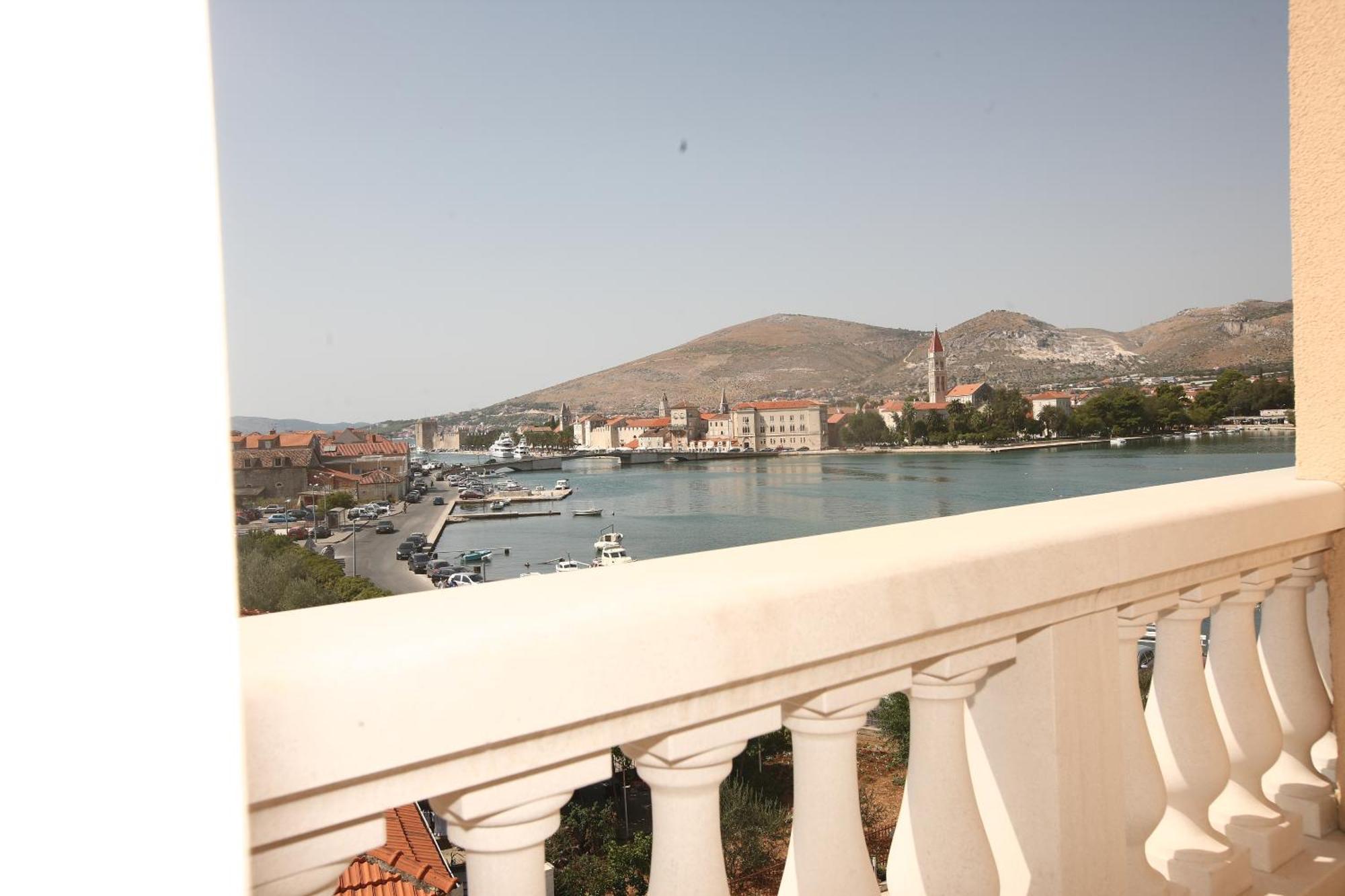 Hotel Trogir Palace Ngoại thất bức ảnh