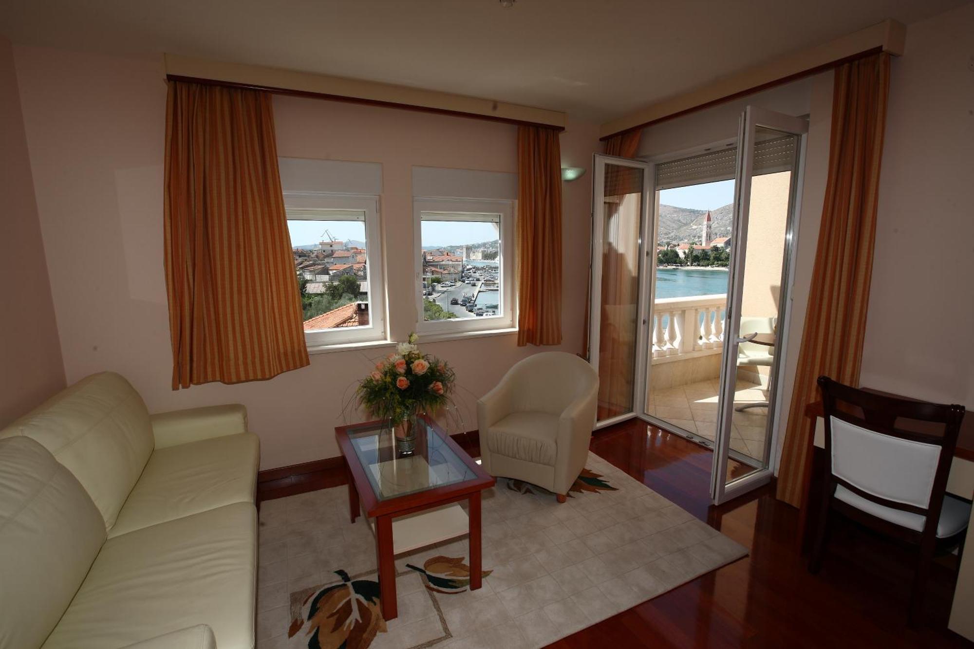 Hotel Trogir Palace Ngoại thất bức ảnh